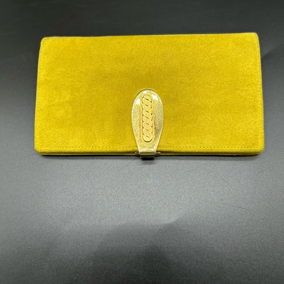 Loewe bifold yellow clasp wallet - Picture 2 of 13